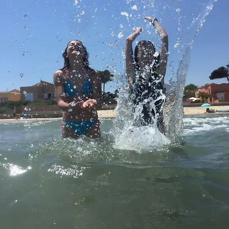 Avventura Vacances Sud מלון *